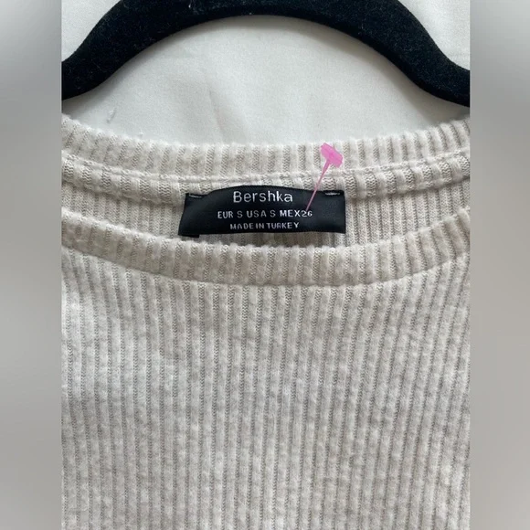 BERSHKA Women Ribbed Cream Bodycon dress - Picture 4 of 7